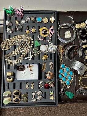 HUGE Vintage Estate Jewelry Bundle